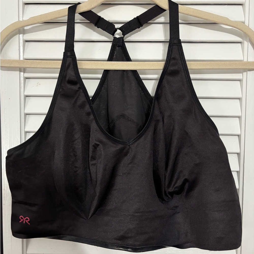Ruby Ribbon size 42
